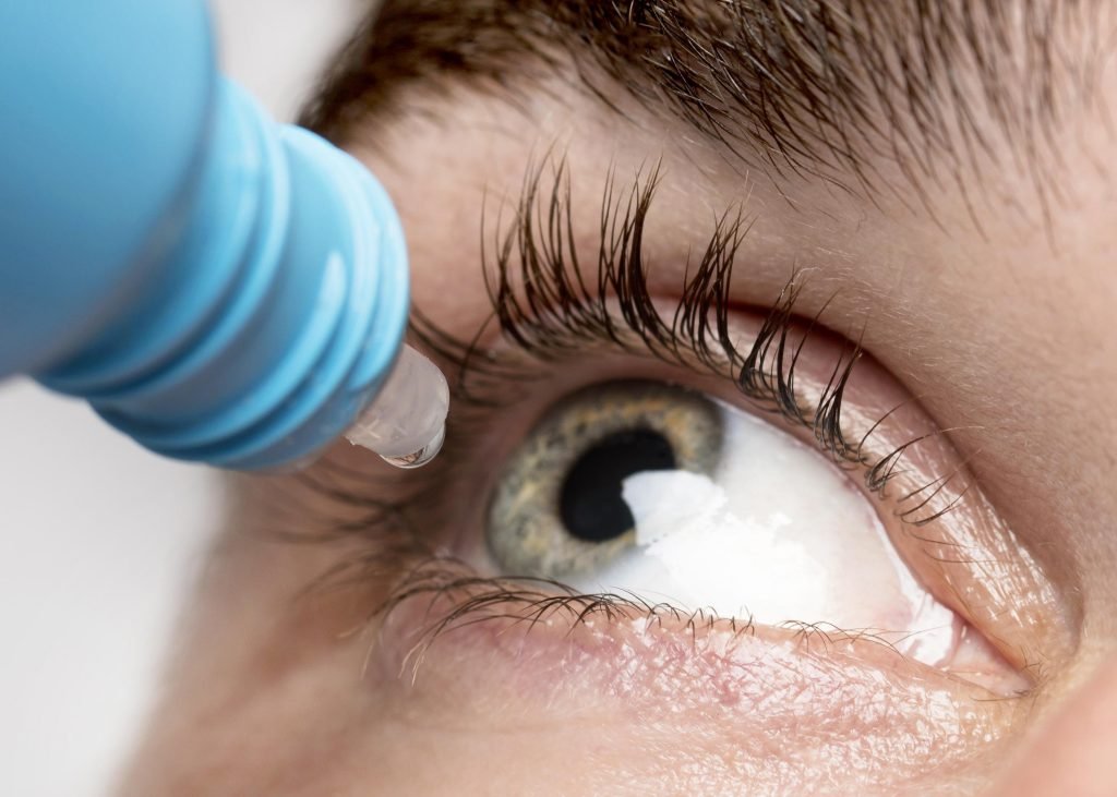 a person drop before corneal service