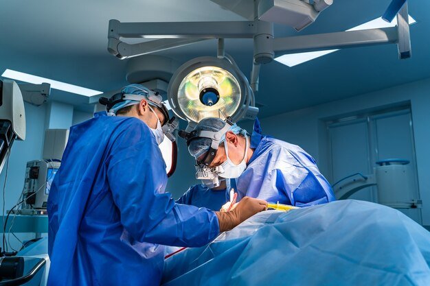 Vitrectomy Surgery: When Do You Need It and What to Expect?