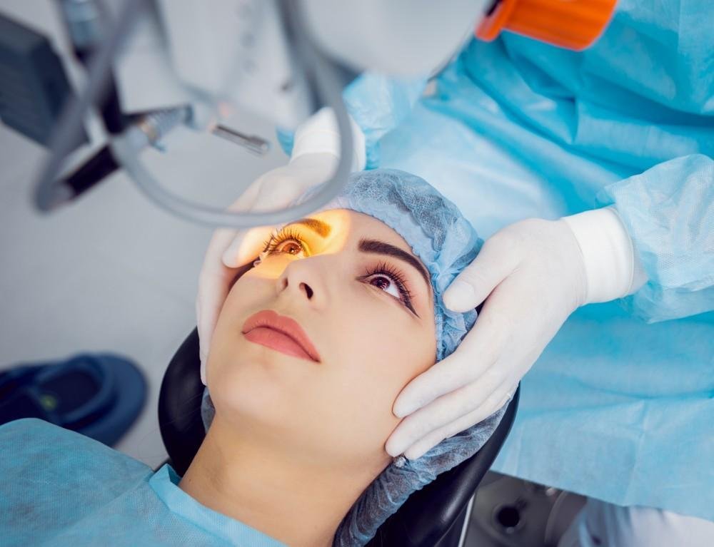 What Is Refractive LASIK Surgery? Your Complete Guide to Laser Vision Correction